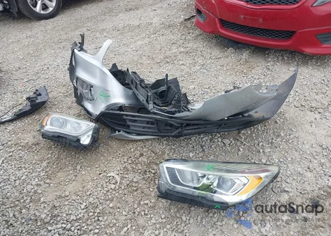 2017 Ford Escape Se z USA, uszkodzony, nr VIN 1FMCU0GD7HUC94202